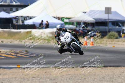 media/Apr-13-2024-SoCal Trackdays (Sat) [[f1617382bd]]/7-Turn 2 (1125am)/